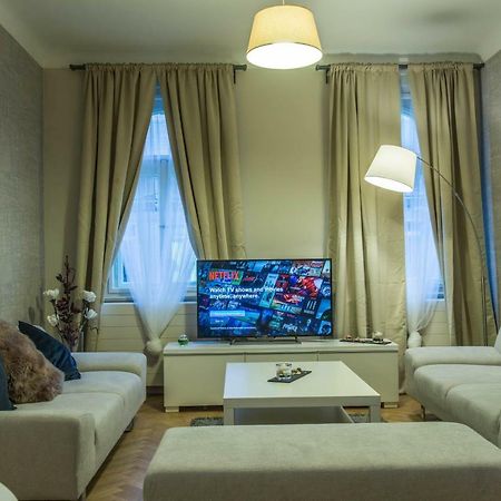 Exclusive 3 Bedroom Top-Notch Flat, Great Location Praha Exteriér fotografie